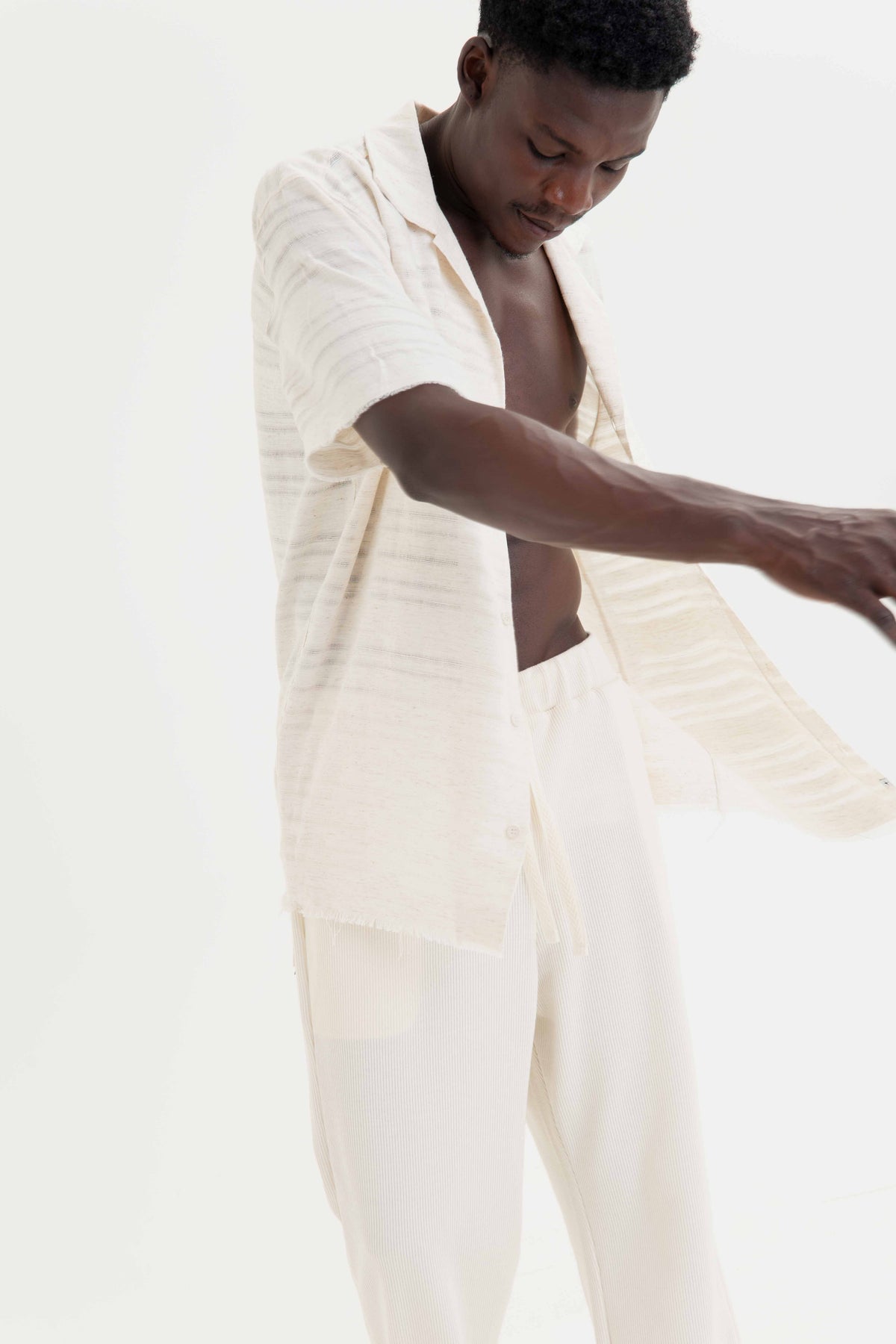 Camisa Fenda Over MC - Off White