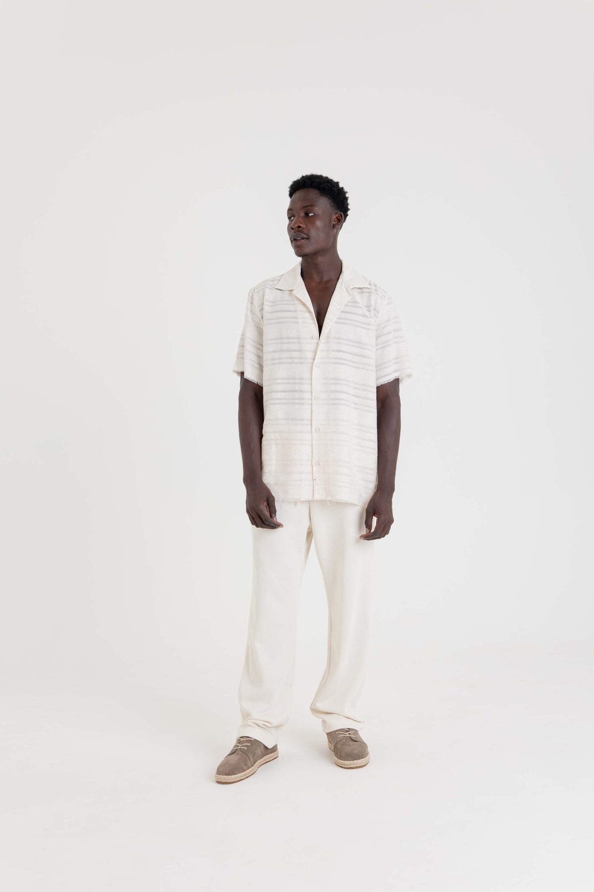Camisa Fenda Over MC - Off White