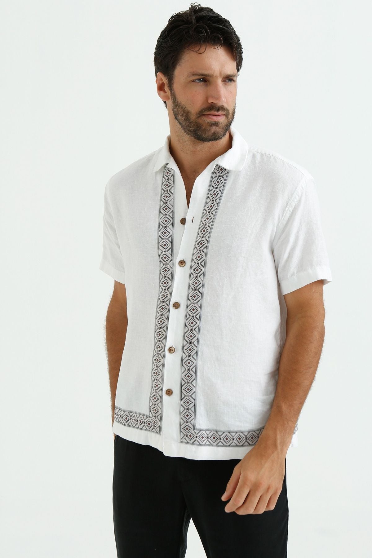 Camisa de Linho Bordada Over MC - Off White