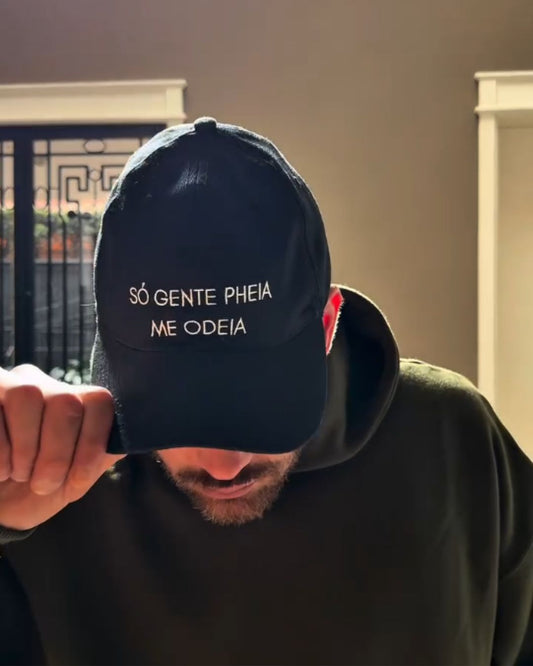 Boné - Só Gente Pheia Me Odeia