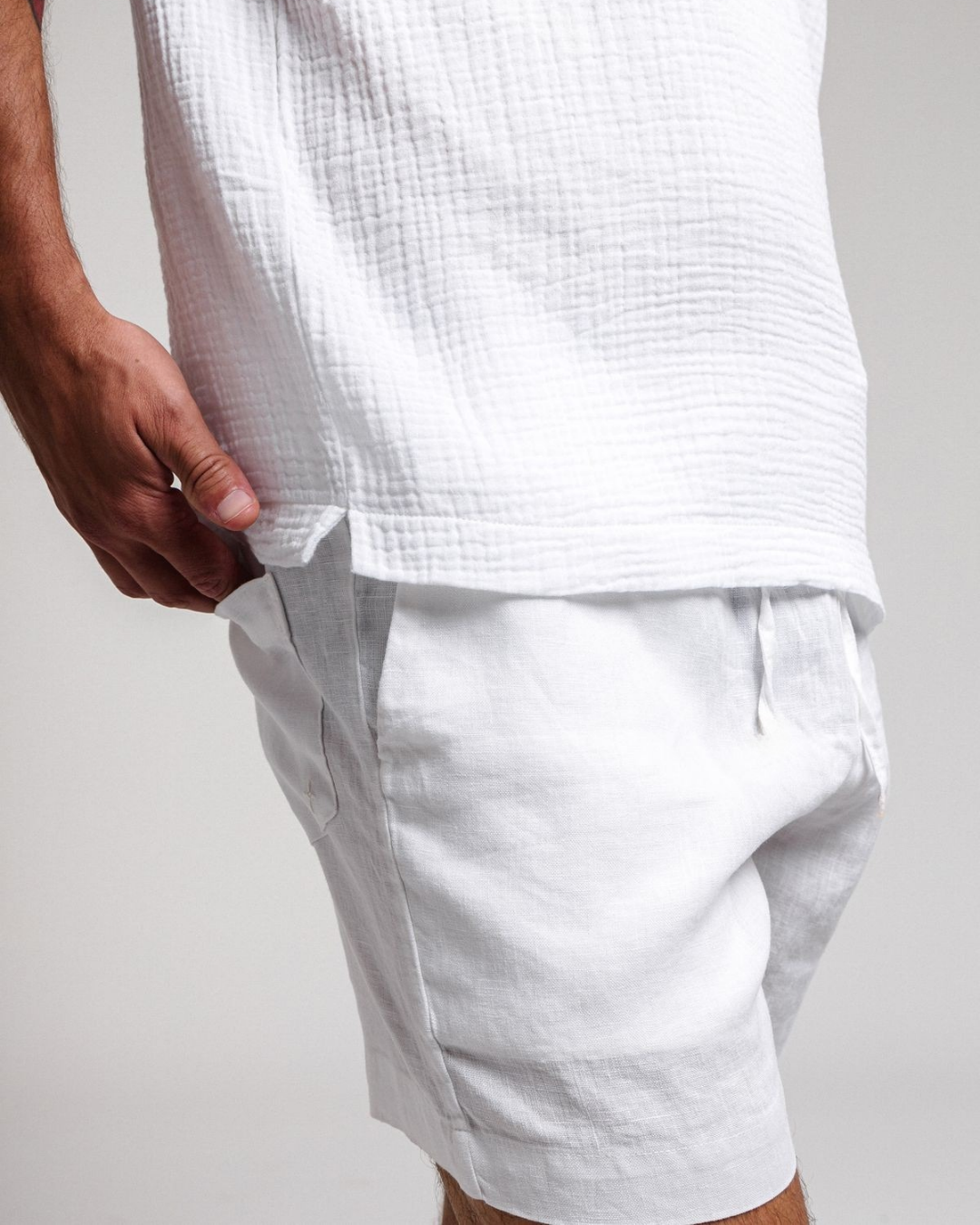Bermuda de Linho Cordão - Off White