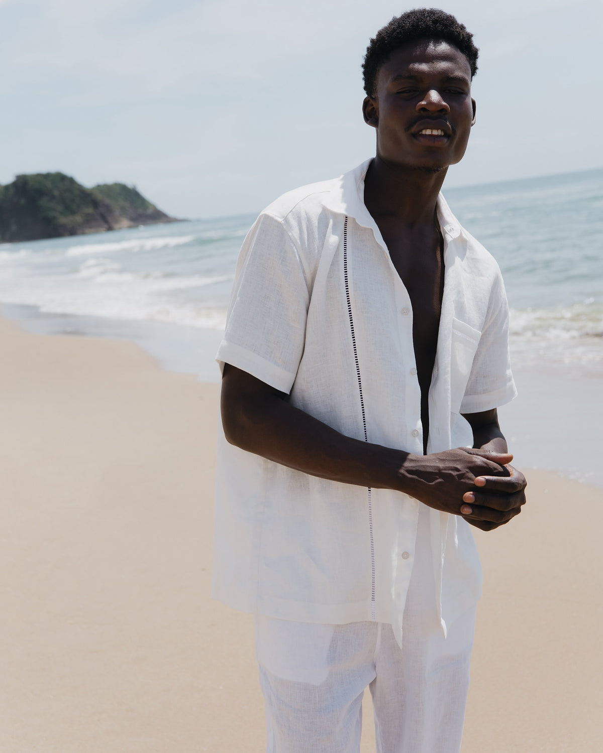 Camisa de Linho MC com Entremeio - Off White