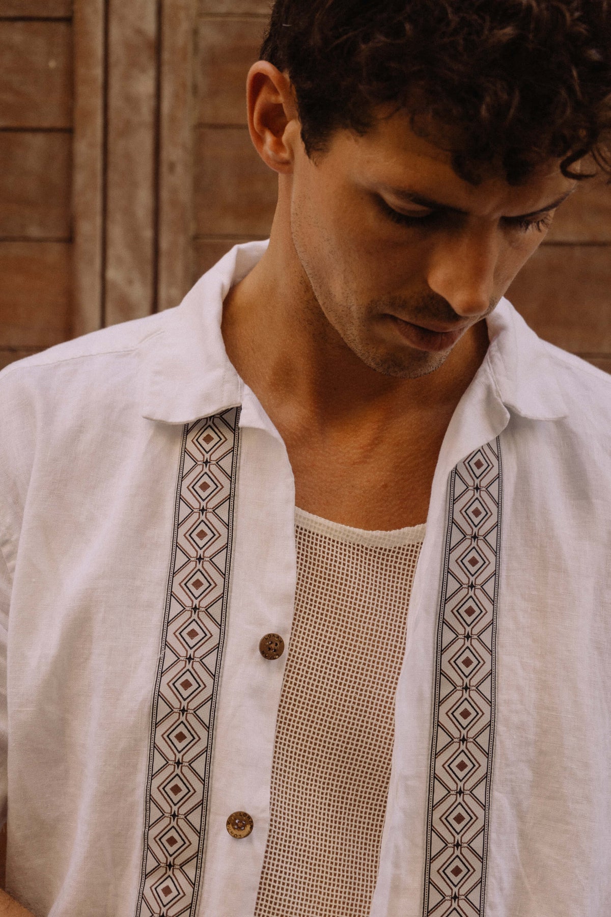 Camisa de Linho Bordada Over MC - Off White