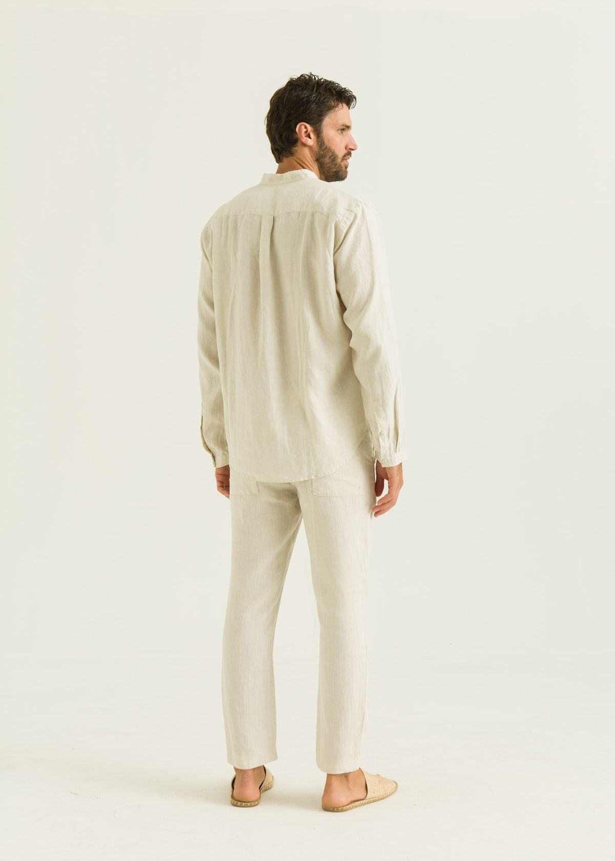 Camisa de Linho Gola Padre ML - Natural